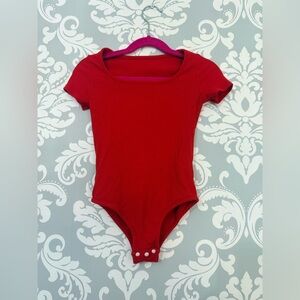 4/$25 • Girls Ribbed Square Neck Bodysuit